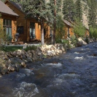 Brands,  Businesses, Places & Professionals River Stone Resorts and Bear Paw Suites in Estes Park CO