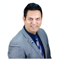 Davinder Bansal, Real Estate Agent