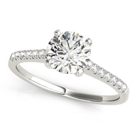 Traditional Style Round Diamond Engagement Ring