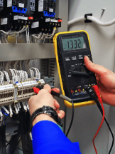 Brands,  Businesses, Places & Professionals Zoom Electricians Indio in Palm Springs CA