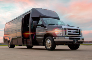 Unveiling the Magic of Mini Bus Travel: Your Ticket to Efficient Adventures