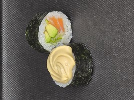 Noble Nori: Haiku With Salmon - A Culinary Masterpiece