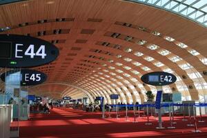 Effortless Airport Transfers at Paris Charles de Gaulle (CDG)