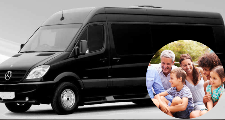 Exploring with Flexibility: The Unique Benefits of Booking a Van for Your Journey